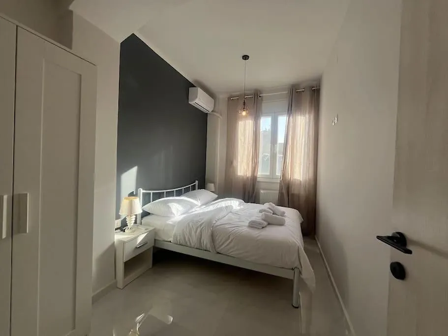 Ladadika Fine Living Apartment Thessaloniki Greece